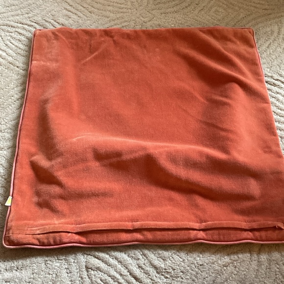 COMPANY C *Euro* Set Orange Velvet Pillowcases w/Gold Embossed Pattern Cotton - Picture 5 of 7
